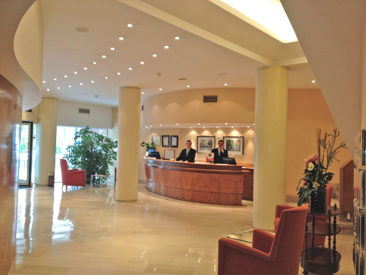 Mercure Carlton Rioja Logroño Interno foto